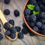 Blackberry: the essential ingredient for yogurts, ice cream and more